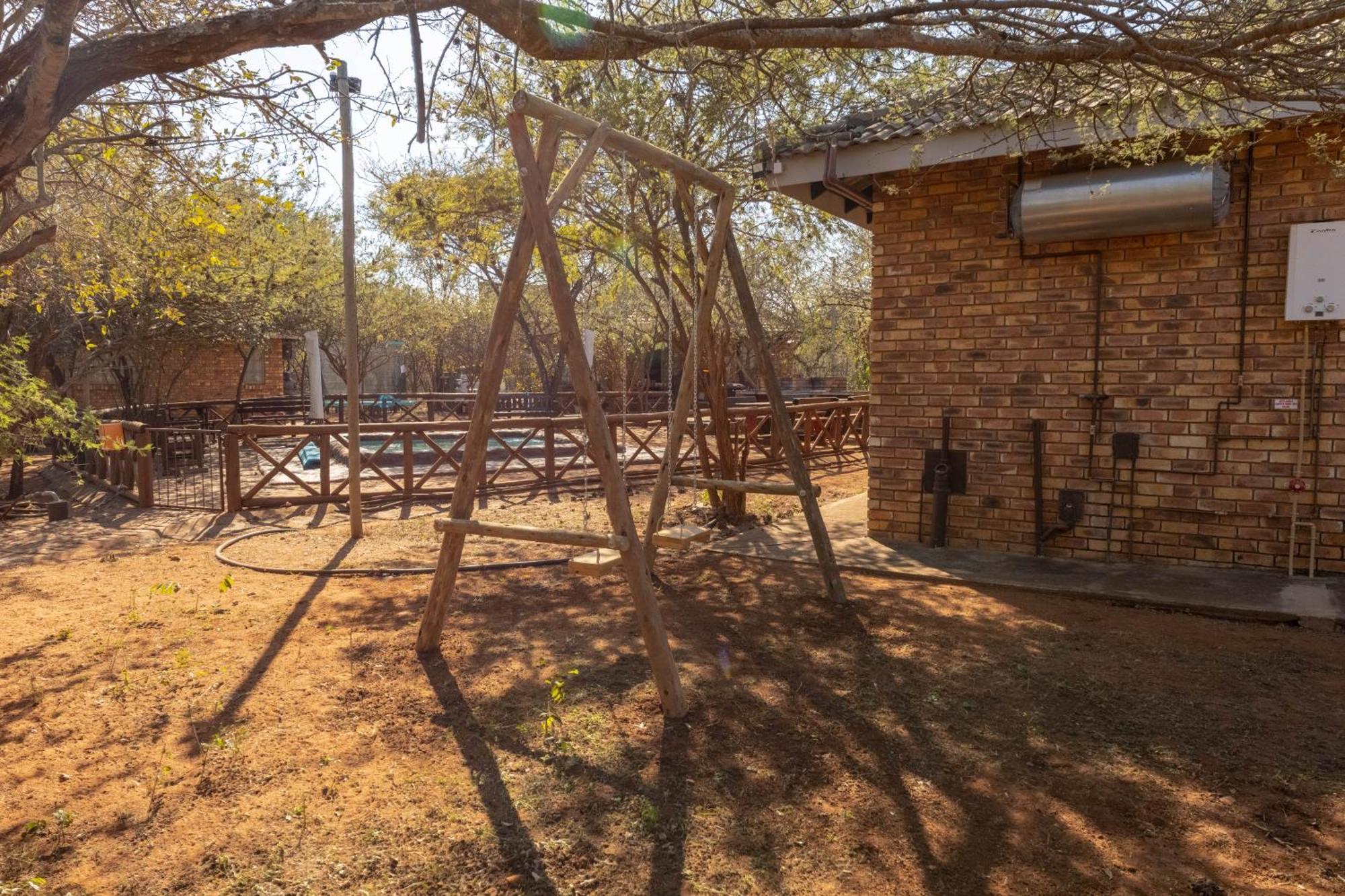 462 Bosbok Chalets Marloth Park Bagian luar foto